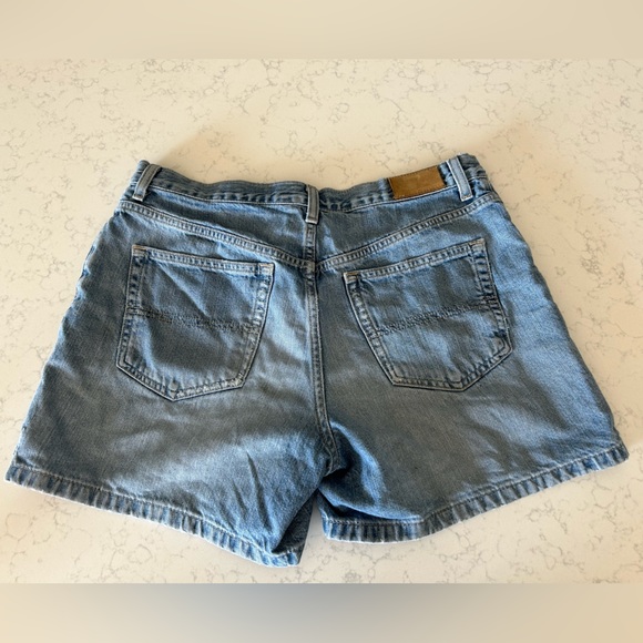 Tommy Hilfiger Shorts - Picture 3 of 13